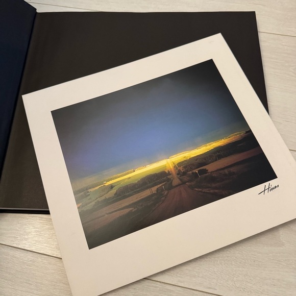 Extraordinary Light Visions of Canada Coffee Table Book by Sherman Hines - Picture 7 of 14